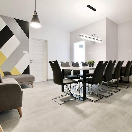 Premium Apartment By Hi5-Vaci Str. 3 Bedroom Budapest Ngoại thất bức ảnh